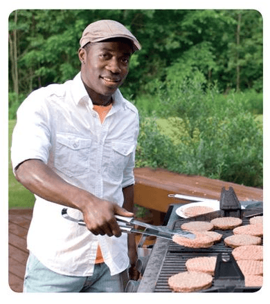 Grill hamburgers 