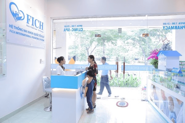 Nhấn để nghe Let's go to the clinic now.