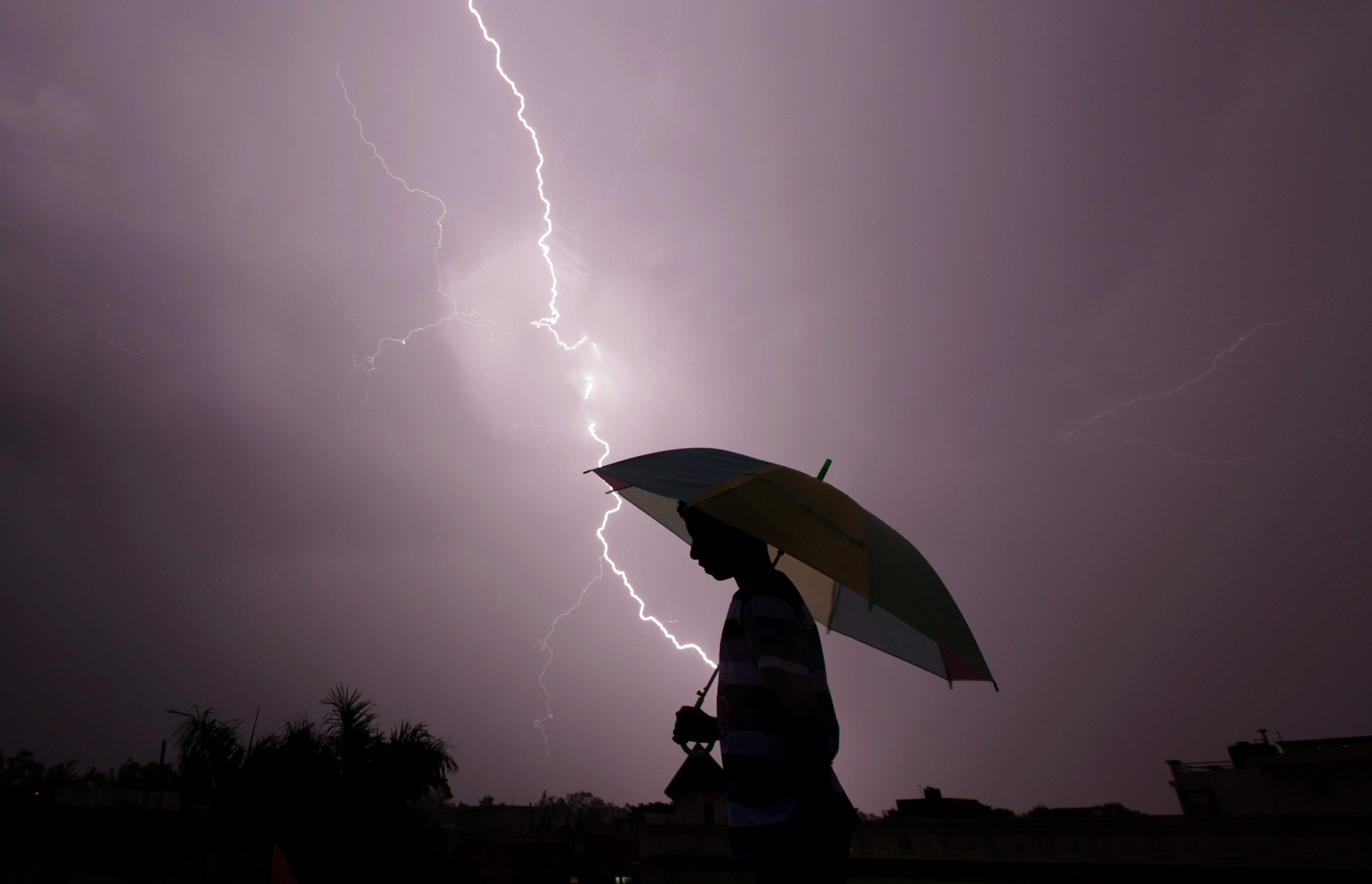 Look, there’s thunder and lightning!